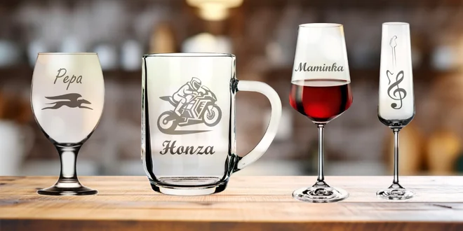 Skleničky na víno, sekt i pivo s vlastním motivem