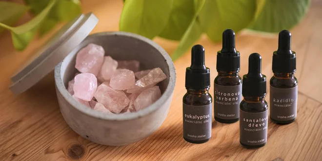 Přírodní aromatické oleje a minerální difuzéry
