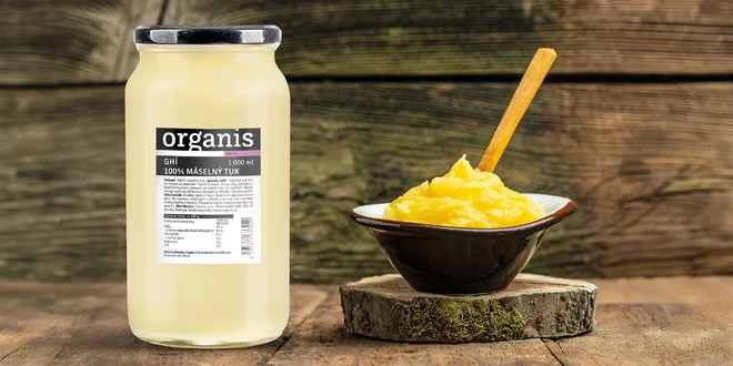 1000 ml přepuštěného másla ghí: 100% máselný tuk