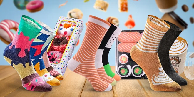 Ponožky v dárkovém balení: donuty, káva i sushi