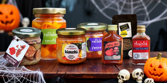 Děsivě dobré chutě na Halloween: chilli i nakládané pochoutky