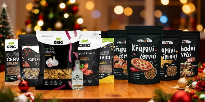 Vánoční nadílka: balíčky sušených červíků a cvrčků