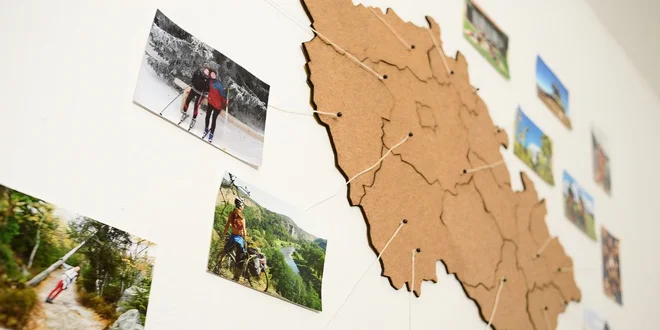 Korkové mapy: Praha, Česko, Evropa i celý svět