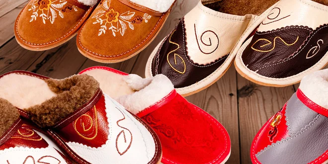 Pohodlné dámske papuče z pravej ovčej vlny