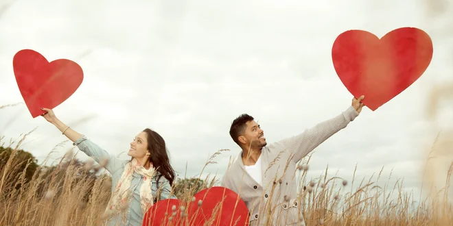 Originálne tričká pre páry. Vykričte svoju lásku celému svetu!