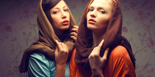 Luxusné kašmírové šály v trendových farbách