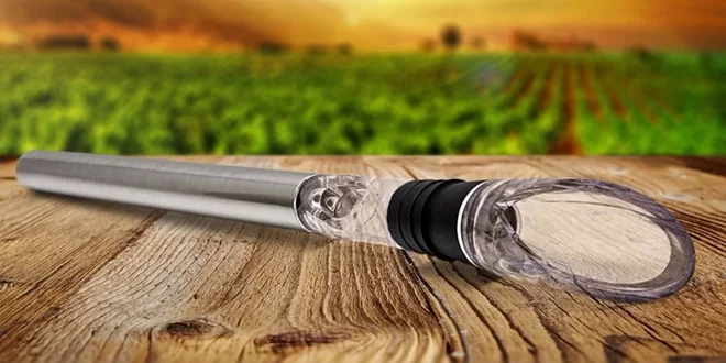 Unikátny chladič vína 3v1 s aerátorom a odlievačom