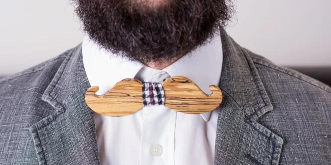 Štýlové drevené motýliky pre každého džentlmena