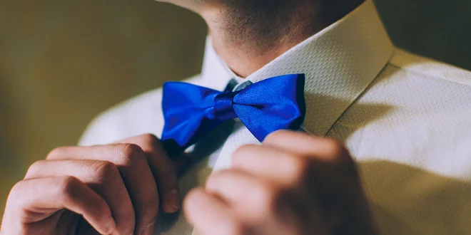 Pánsky elegantný motýlik s nastaviteľným zapínaním