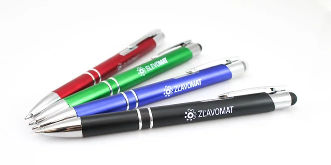 Gravírované pero so svietiacim logom i textom