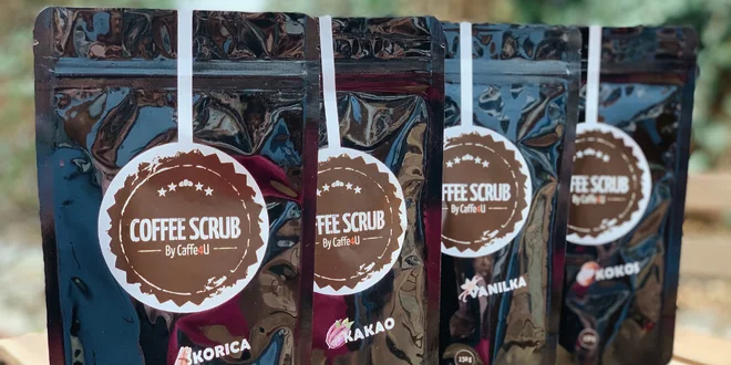 Kávový peeling pre jemnú pokožku v 4 vôňach