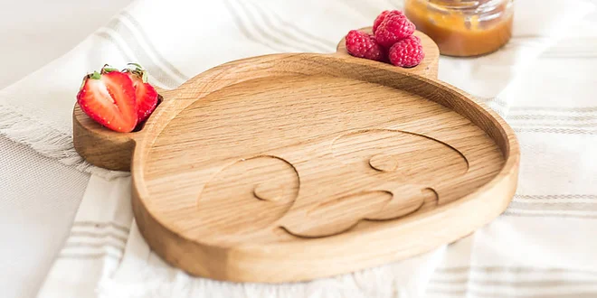 Detské drevené tanieriky v tvare zvieratiek