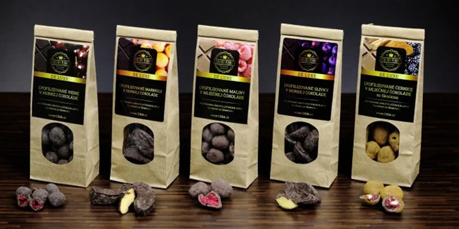 Mrazom sušené ovocie v mliečnej či horkej čokoláde