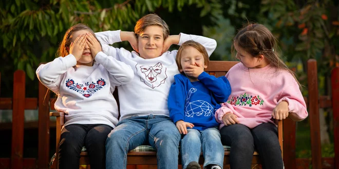 Mikiny s veselými obrázkami pre deti (3-14 r.)