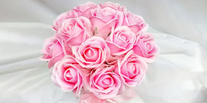 Voňavé mydlové kytice alebo darčekový De Lux tanier