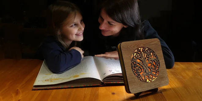 Obrazové stolové lampy s prírodnými motívmi a mandalami