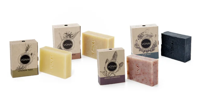 4 ks sady ručne vyrábaných prírodných mydiel VONAI