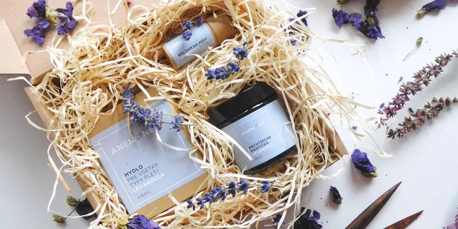 Darčekové sady kozmetiky pre mužov i ženy