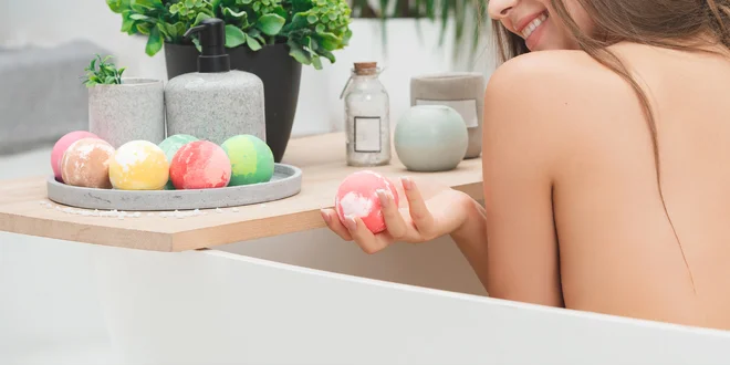 Praktické 8 ks balenia veľkých šumivých bômb do kúpeľa