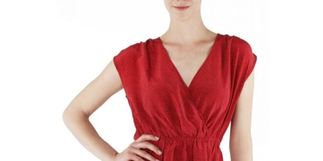 Dámské červené hedvábné šaty Guess