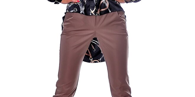 Dámské rovné hnědé kalhoty s úzkými nohavicemi Caramella Fashion