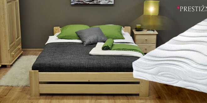 Masivní dřevěná postel s matrací a roštem