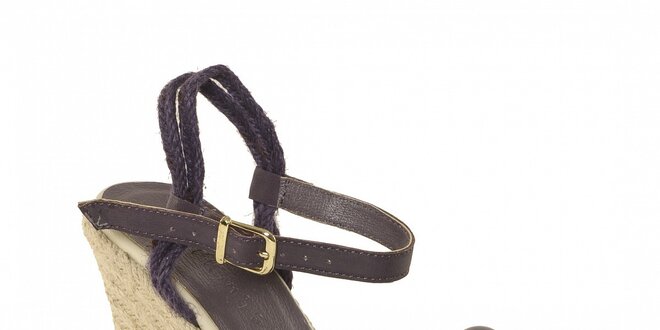 Dámská letní obuv značky Vkingas na jutovém klínu s provázky ve fialové barvě