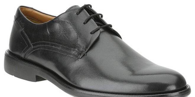 Černé klasické boty Clarks