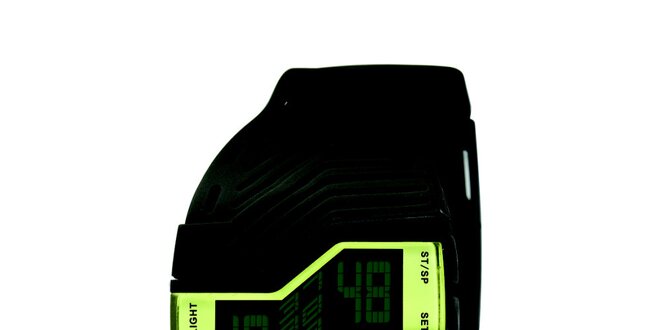 Černé plastové hodinky s klikatým ciferníkem Puma