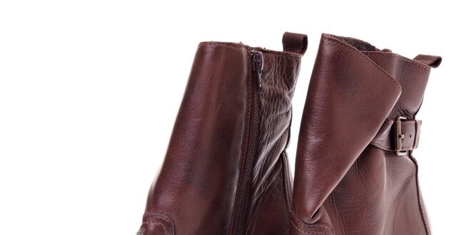 Dámské čokoládově hnědé kožené boty Buffalo na vysokém klínu