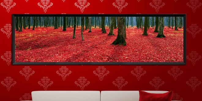 Les červených listů
