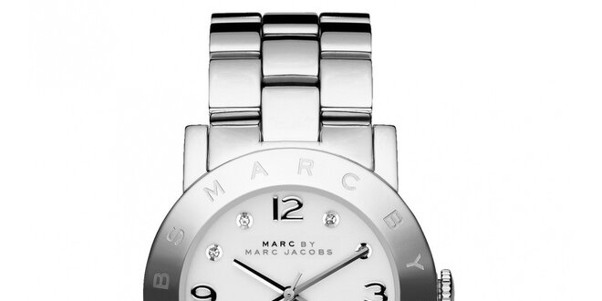Dámské ocelové hodinky s kulatým ciferníkem a krystalky Marc Jacobs