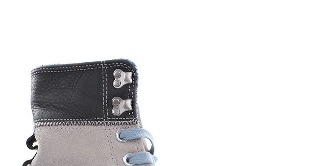 Dámské světlé kotníkové boty s modrými tkaničkami Converse