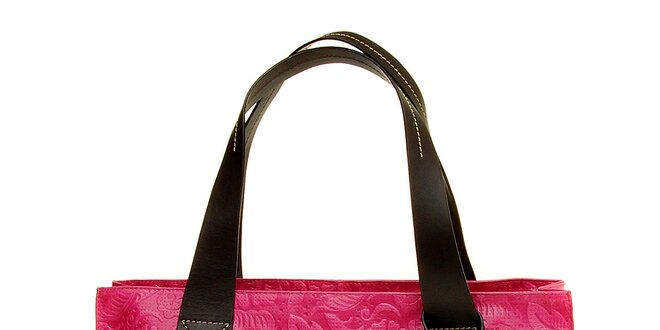 Dámská růžová kabelka Puntotres s plastickým vzorem