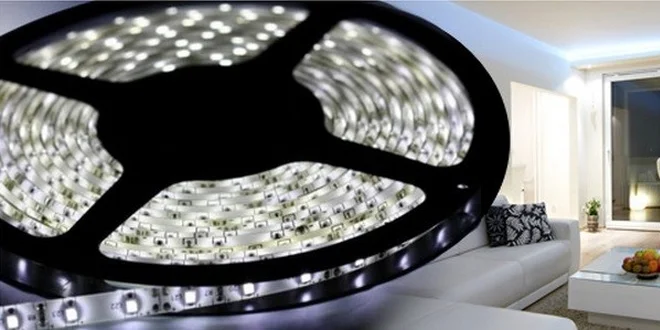 Svítící LED pásek do interiérů i exteriérů