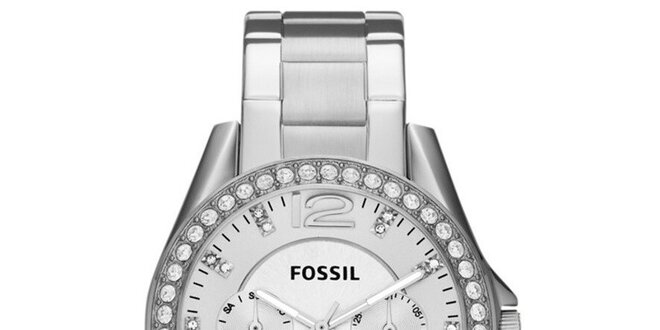 Dámské hodinky ve stříbrné barvě se zirkony Fossil