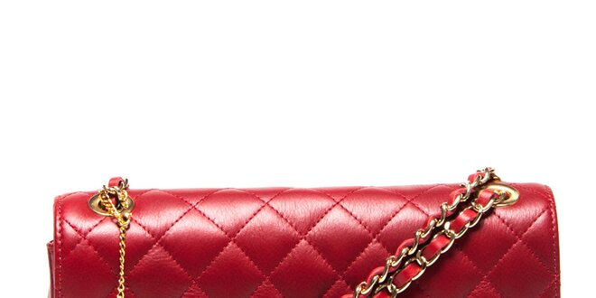 Dámská červená prošívaná kabelka s řetízkem Carla Ferreri