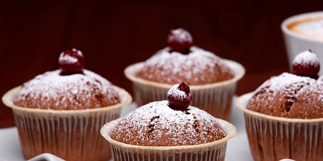 4 kusy domácích muffinů + 2 kávy v restauraci U ztracených klíčů
