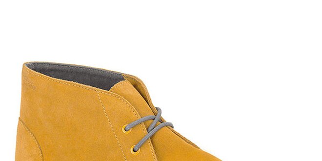 Pánské semišové boty ve žlutém odstínu Clarks