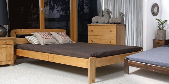 Kvalitní postele z masivní borovice