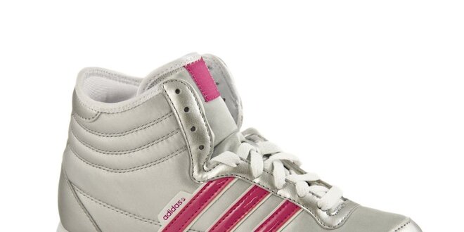 Stříbrné kotníkové tenisky Adidas s růžovými pruhy
