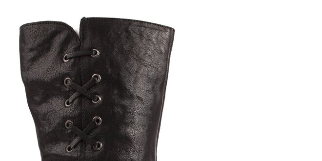 Dámské černé kotníkové boty Toscania s ozdobným šněrováním