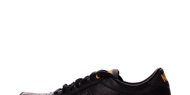 Pánské černé tenisky Nike s oranžovými detaily