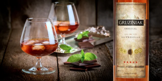 Jemná gruzínská brandy Gruziniak
