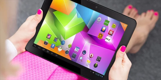 Tablet Manta s Androidem, kamerou a 10" displejem