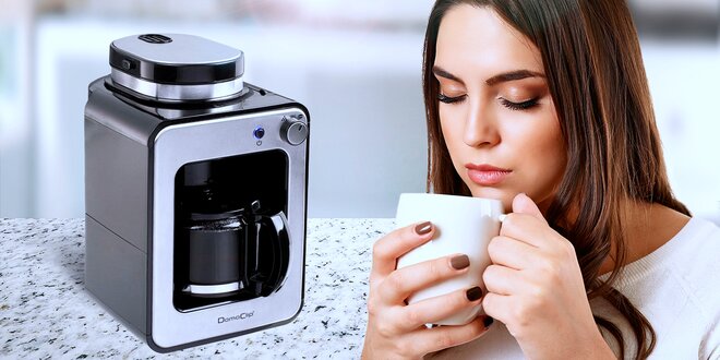 Kávovar s integrovaným mlýnkem na kávu
