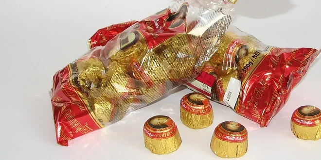 2 balení Mozartových koulí