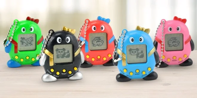 Kapesní hračka Tamagotchi: Postarejte se o roztomilé zvířátko