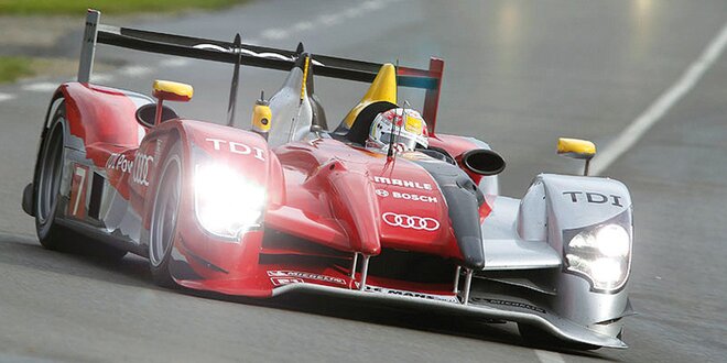 Zájezd na slavný automobilový závod v Le Mans