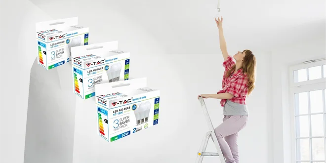 Balení 3 úsporných 9W LED žárovek s paticí E27